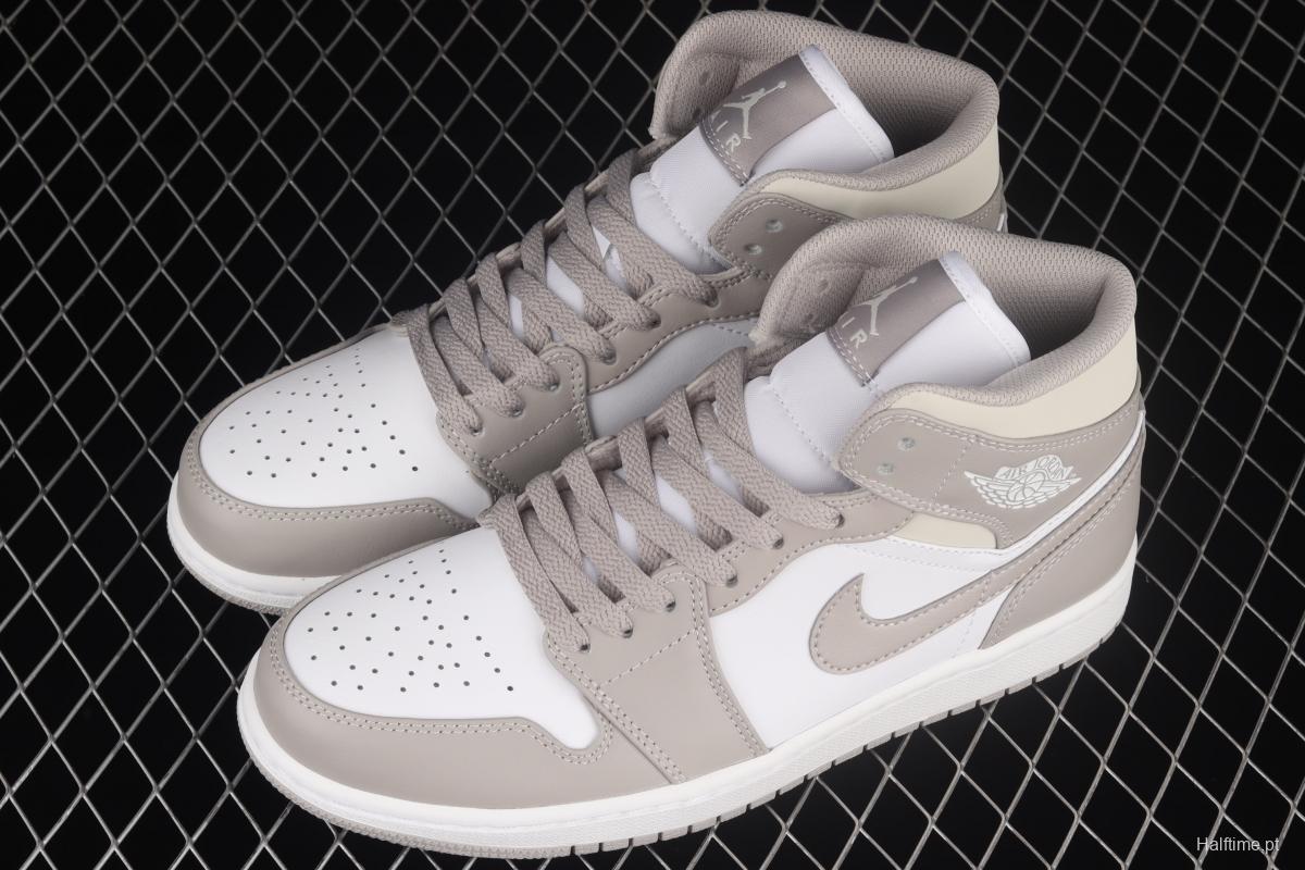 Air Jordan 1 Mid grey middle-top basketball shoes of the Central Asian Hemp College 554724-082