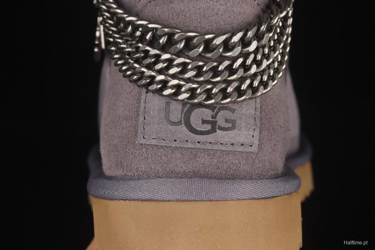 UGG Mini Bailey Button II outdoor snow boots in metal chain 1123668