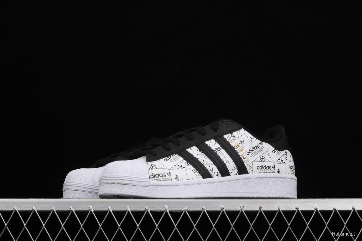 Adidasidas Originals Superstar FV2819 shells are covered with logo classic sneakers.