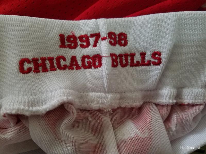 Chicago 1997-98 Throwback Classics Basketball Team Shorts