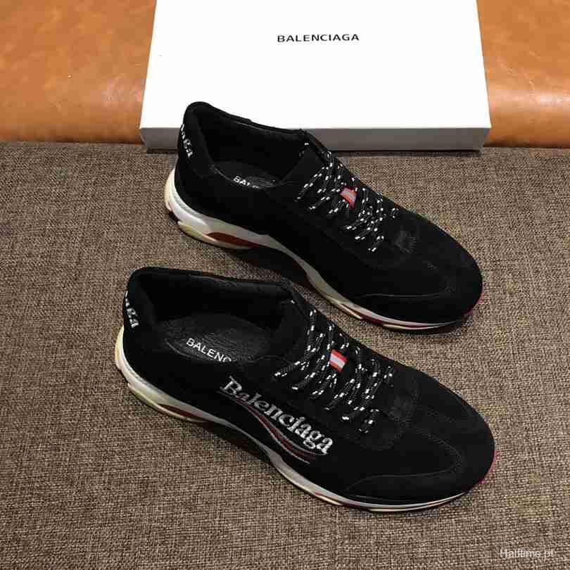 Men Balenciaga Triple S Black Sneaker Item 1216240