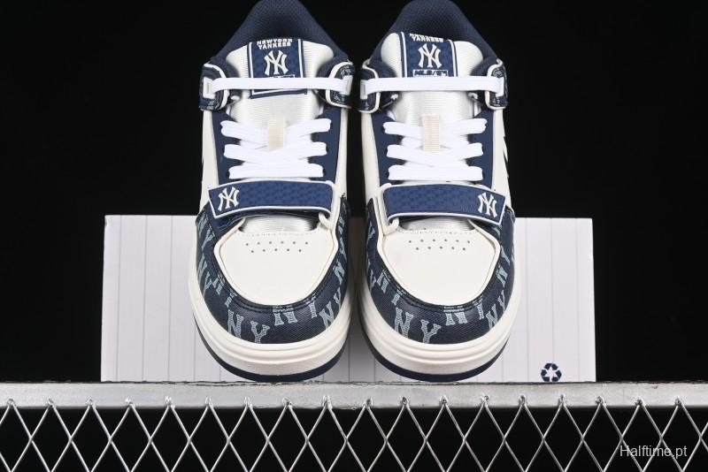 MLB Chunky Liner New York Yankees Lightweight Platform Sneakers with 6cm Height Increase - 3ASXCDN3N50NYD