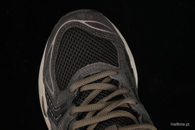 ASICS Gel-Kayano 14 Running Shoes with Breathable Design for Sports and Casual Wear - 1201A161-250