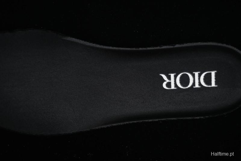 Dior B30 Sneakers with Reflective CD30 Logo and Lightweight Rubber Sole - CD30