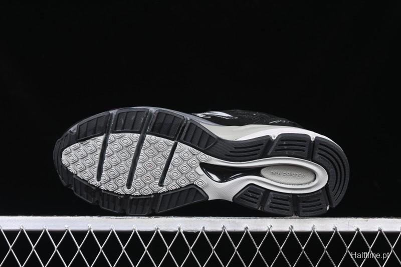 New Balance 990 Series Premium Retro Running Shoes with Carbon Fiber Midsole - M990BK4