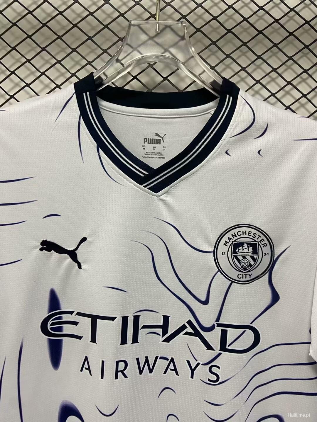 MANCHESTER CITY store WHITE AWAY JERSEY. PLAIN BACK.